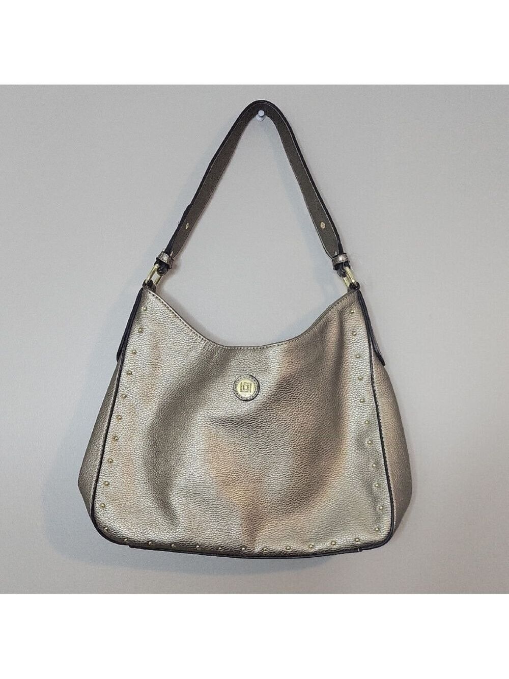 Liz Claiborne | Metallic Silver Shoulder Bag | C1